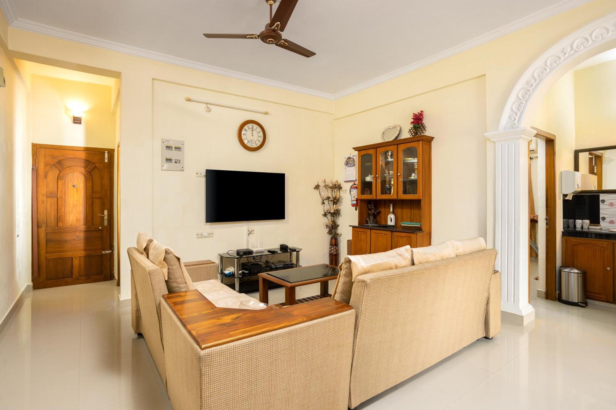 Paradise Inn Kochi Екстериор снимка