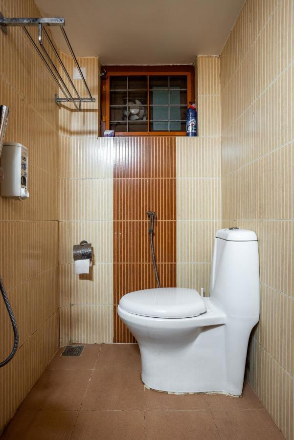 Paradise Inn Kochi Екстериор снимка